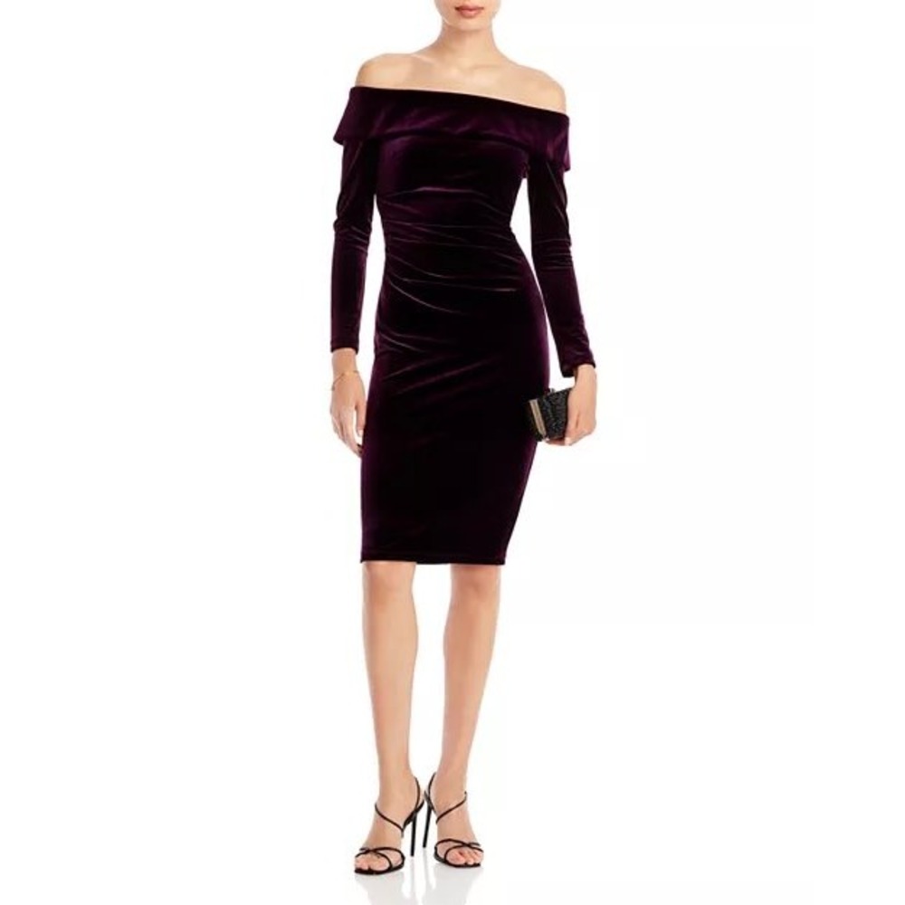 AQUA Formal Plum‎ Velvet Off Shoulder Dress Size 2 NWT
